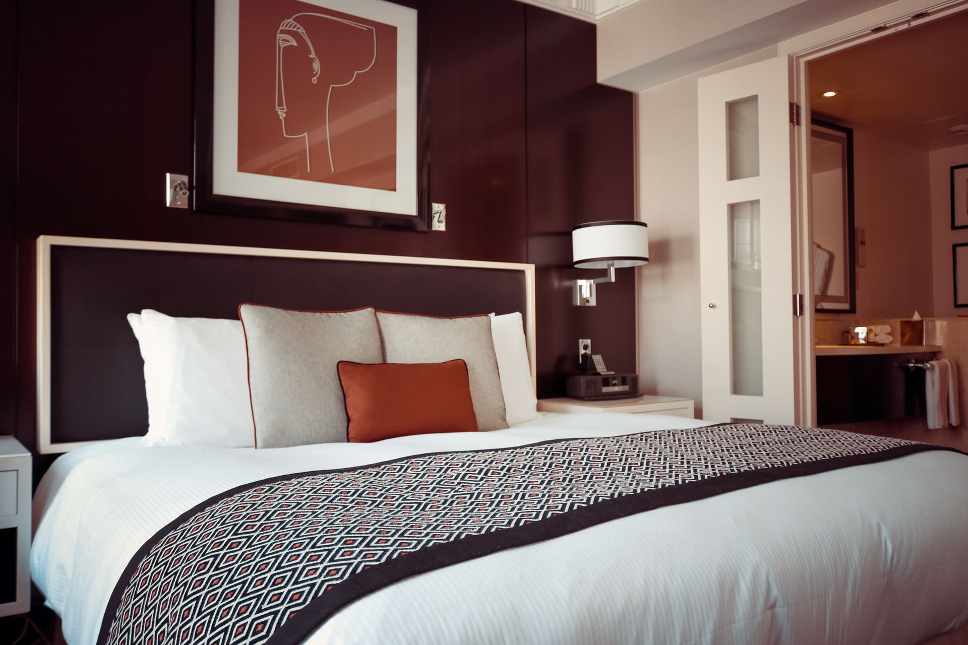 Hotel Single Room